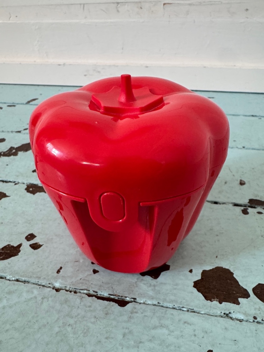 Vintage Bell Pepper Apple?  Keeper Tupperware Red